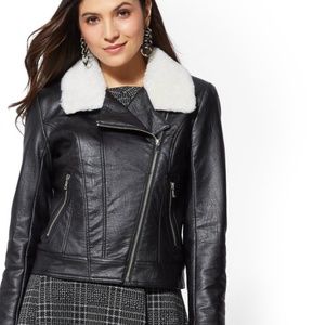 BLACK FAUX LEATHER JACKET WITH FAUX SHEPA LINING